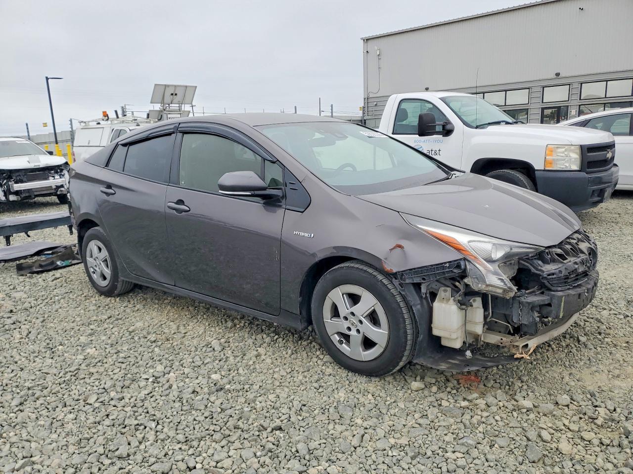 2016 TOYOTA PRIUS