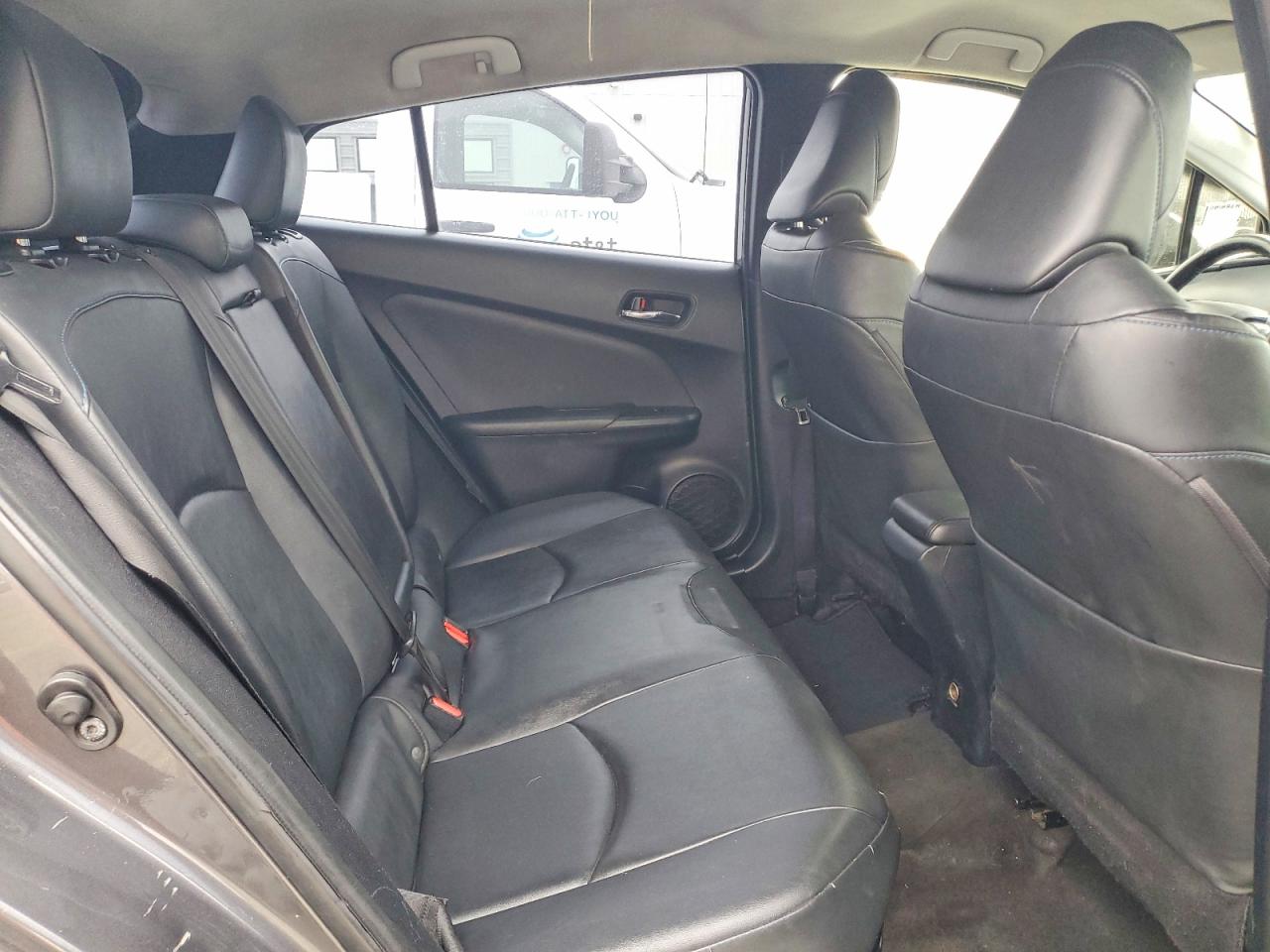 2016 TOYOTA PRIUS