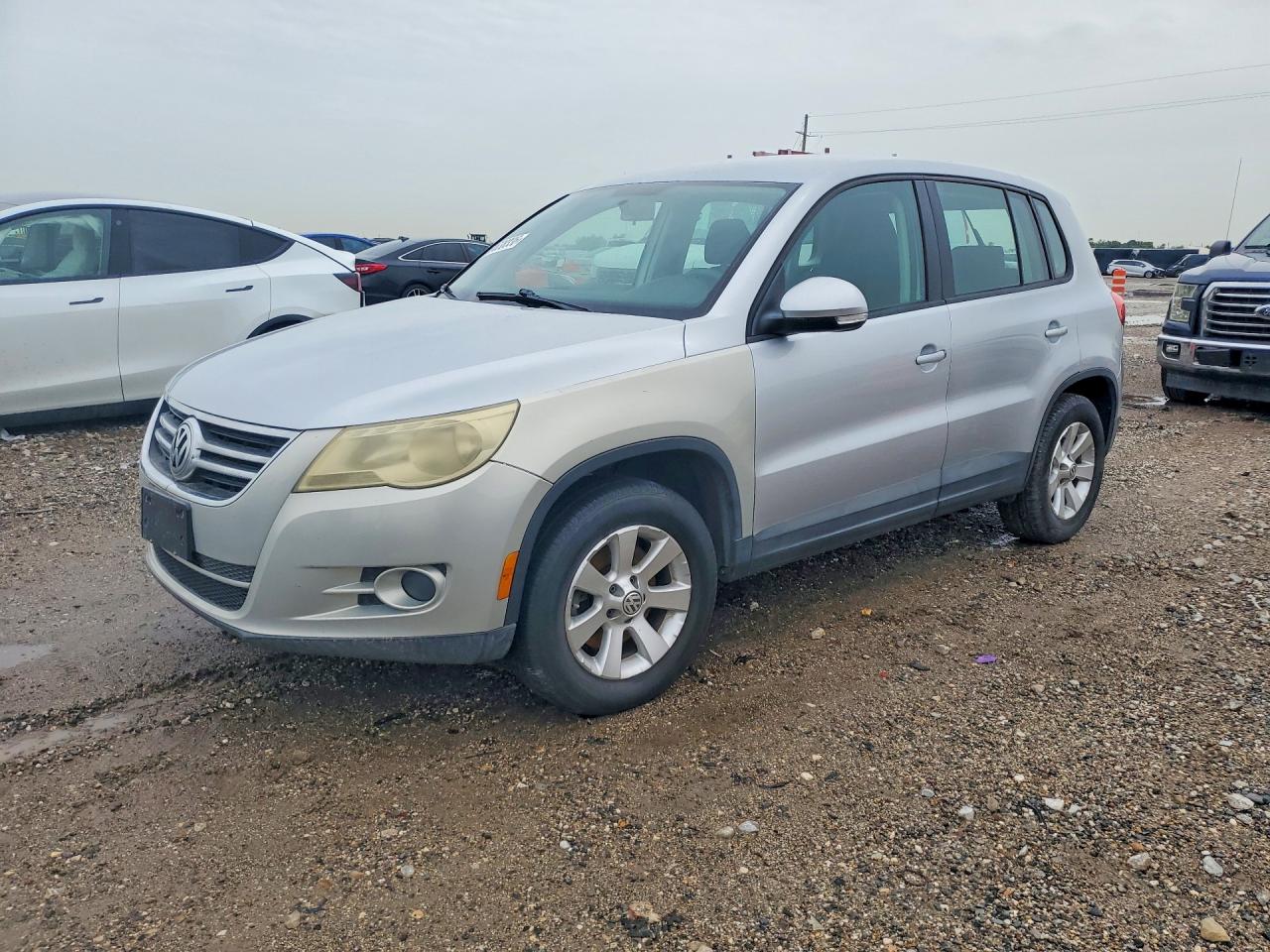 2009 VOLKSWAGEN TIGUAN
