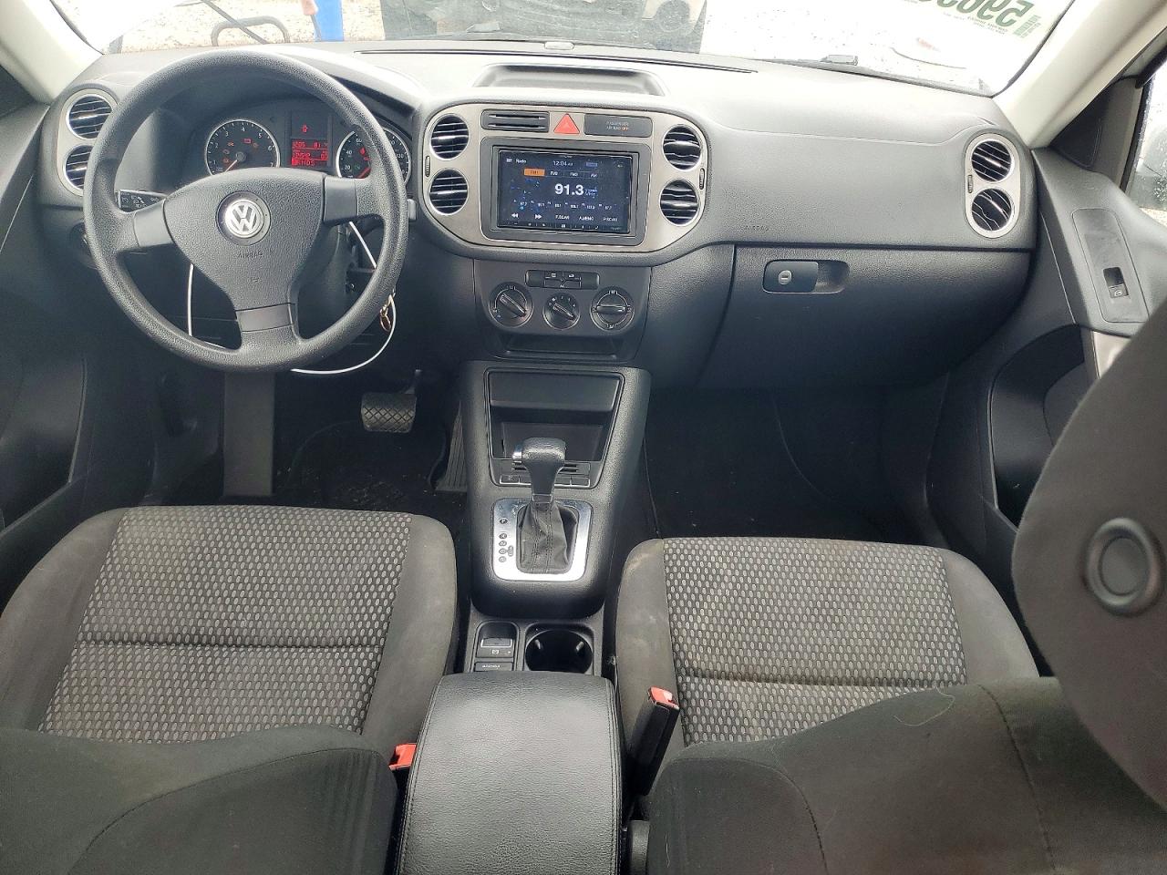 2009 VOLKSWAGEN TIGUAN