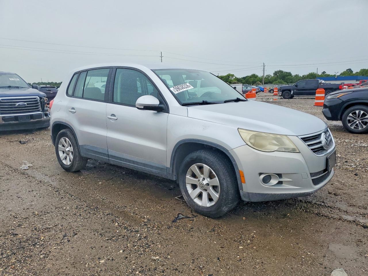 2009 VOLKSWAGEN TIGUAN
