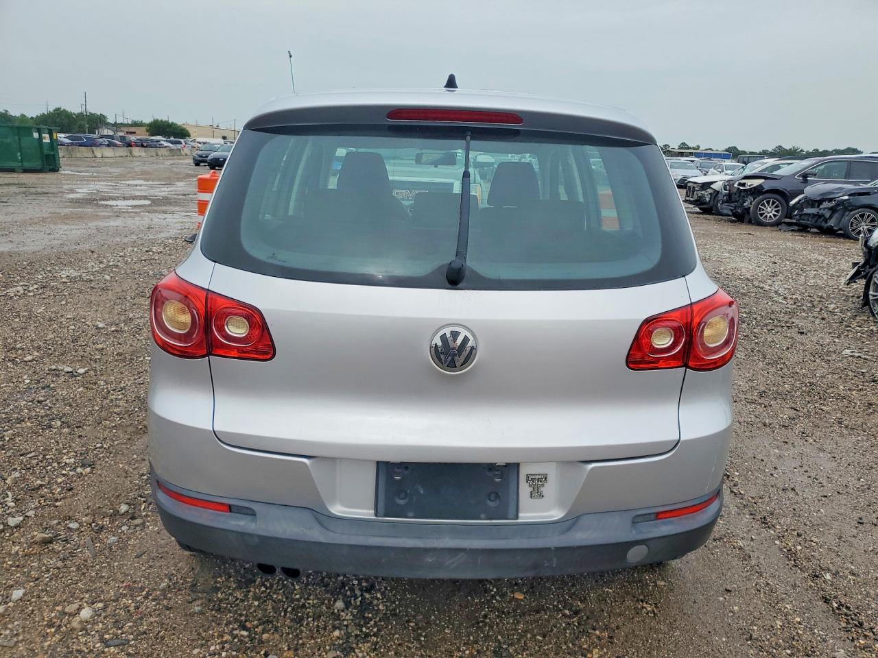 2009 VOLKSWAGEN TIGUAN