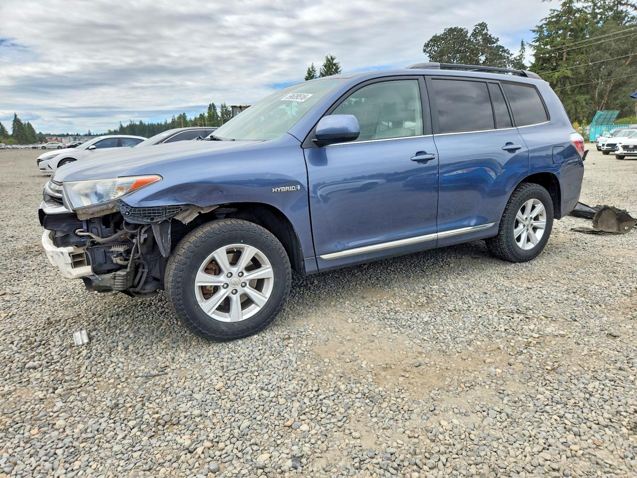 2011 TOYOTA HIGHLANDER