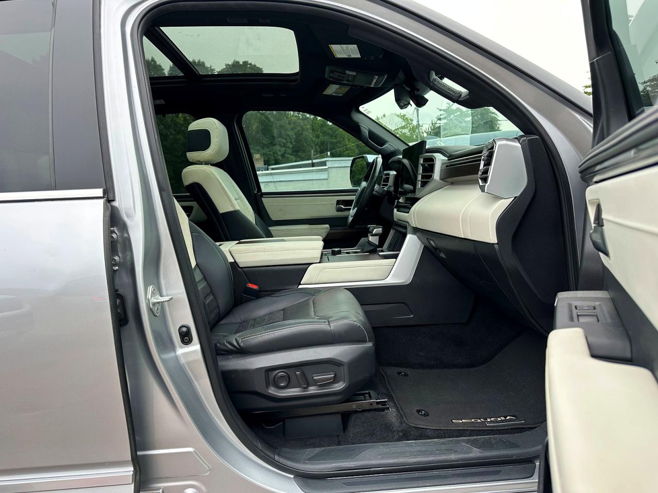 2024 TOYOTA SEQUOIA