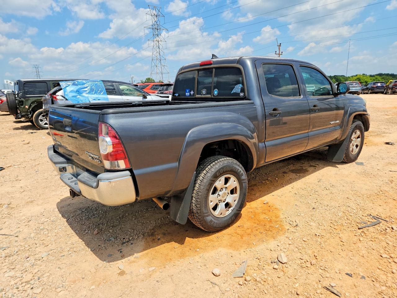 2015 TOYOTA TACOMA
