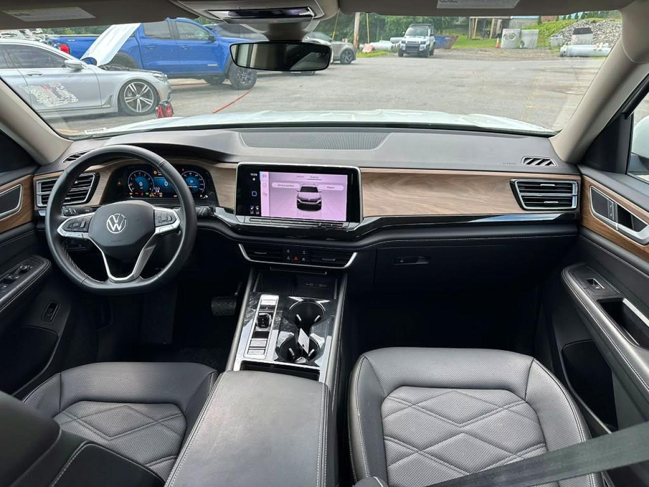 2025 VOLKSWAGEN ATLAS