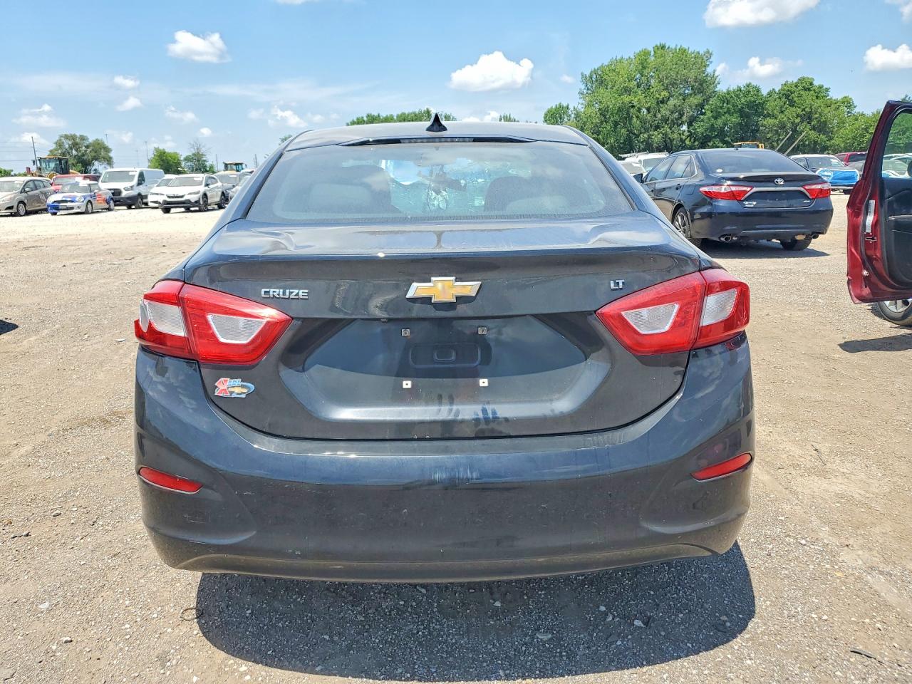 2018 CHEVROLET CRUZE