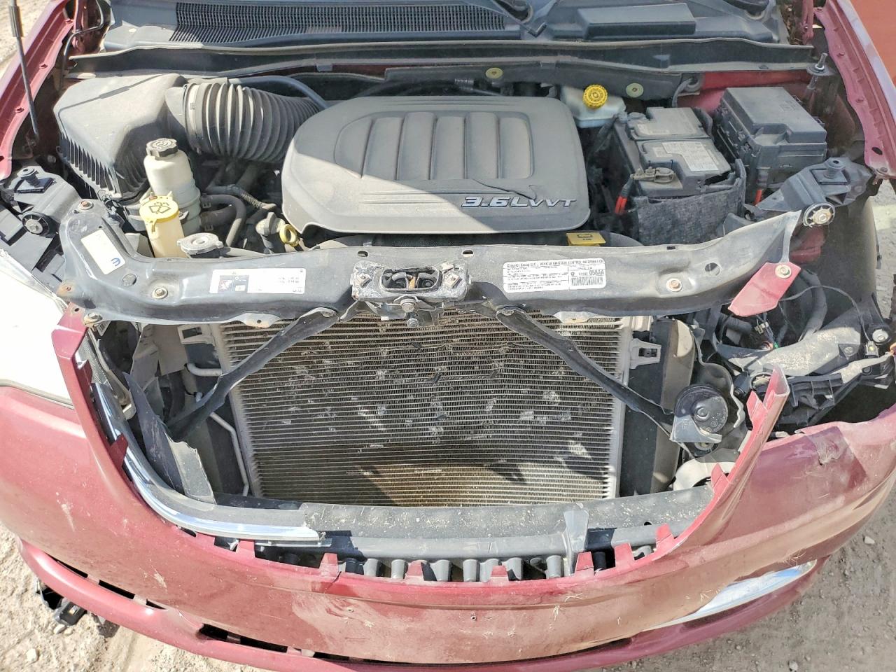 2014 CHRYSLER MINIVAN