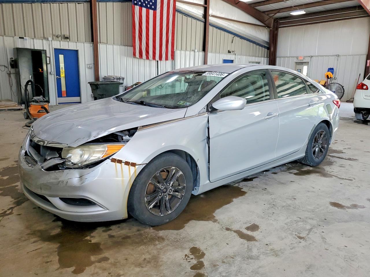 2011 HYUNDAI SONATA