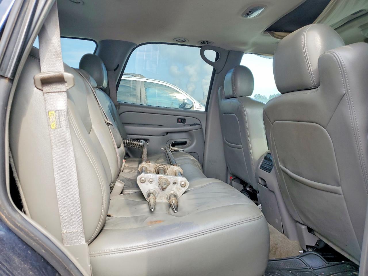 2005 CHEVROLET TAHOE