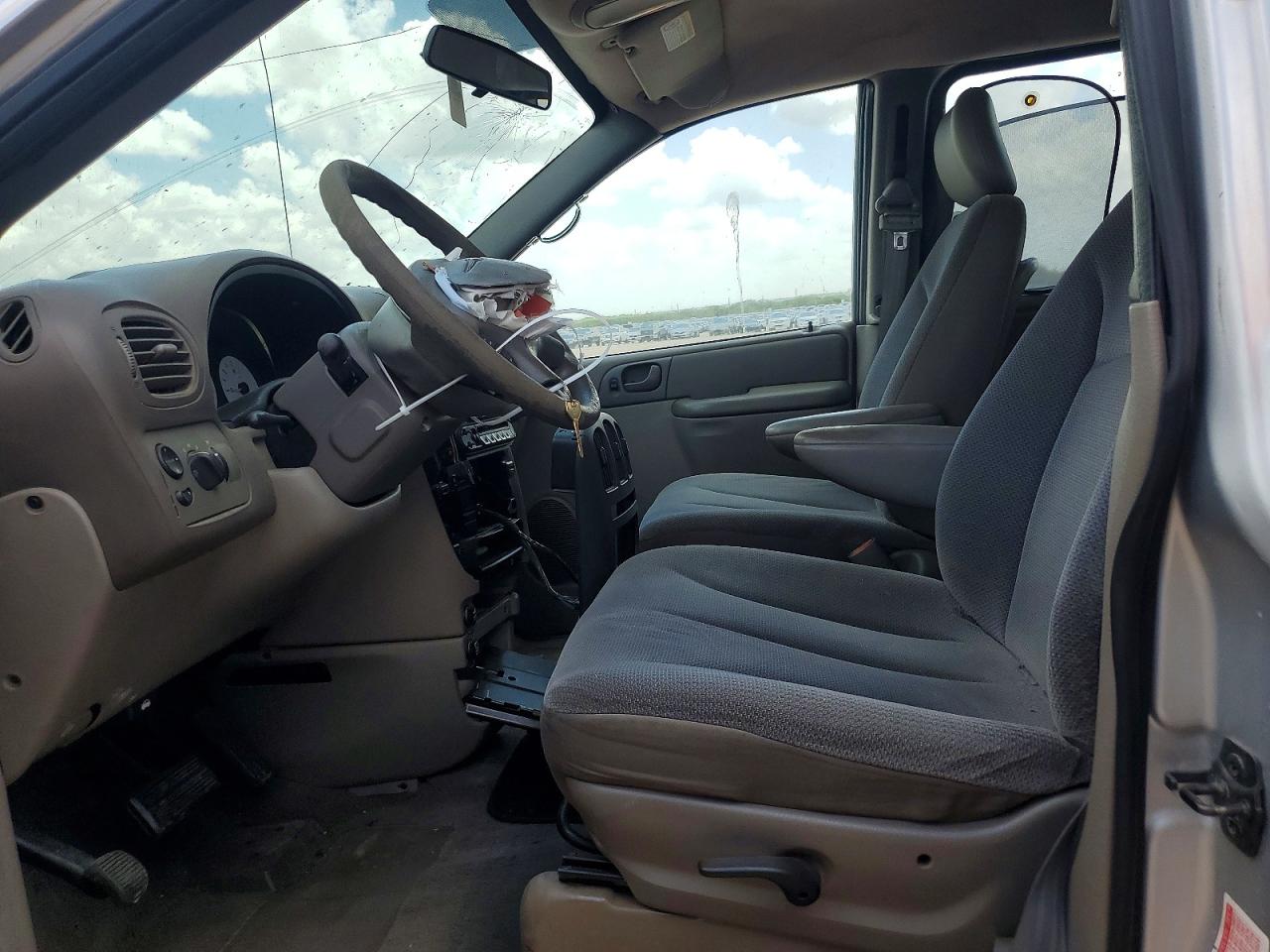 2002 CHRYSLER MINIVAN