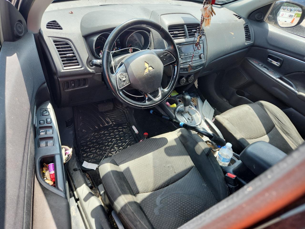 2016 MITSUBISHI OUTLANDER