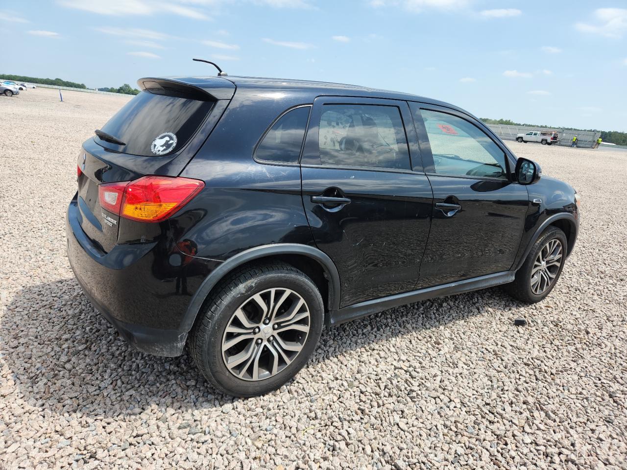 2016 MITSUBISHI OUTLANDER
