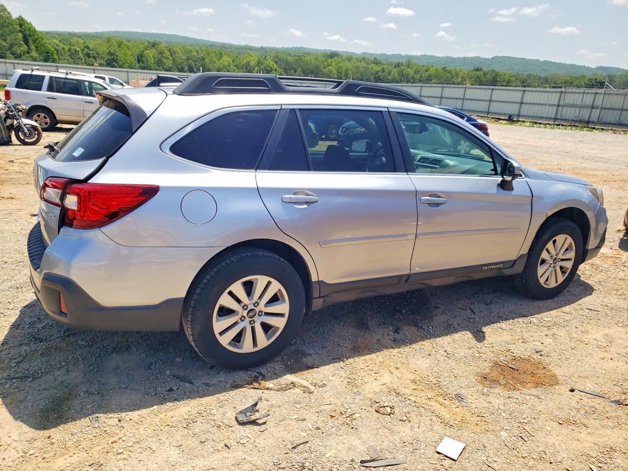 2018 SUBARU OUTBACK