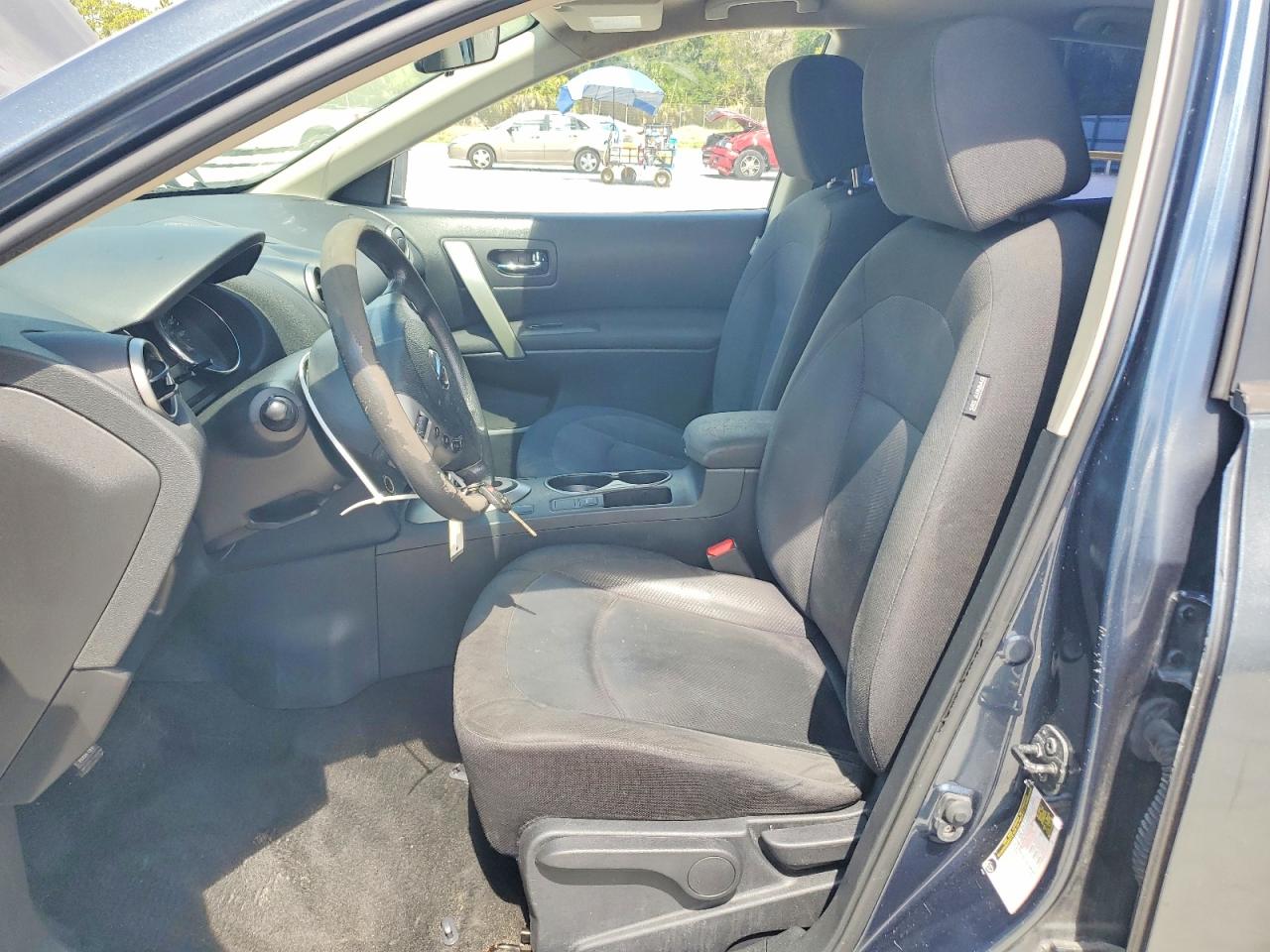 2014 NISSAN ROGUE
