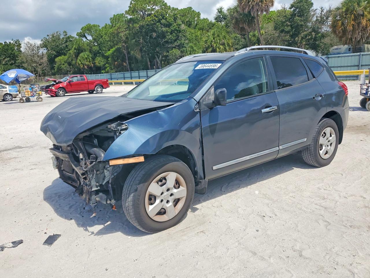 2014 NISSAN ROGUE