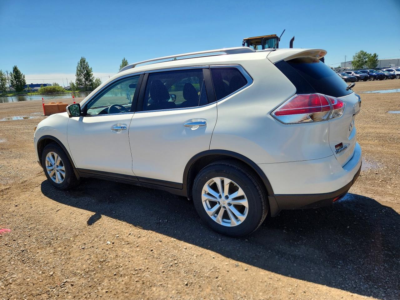 2016 NISSAN ROGUE