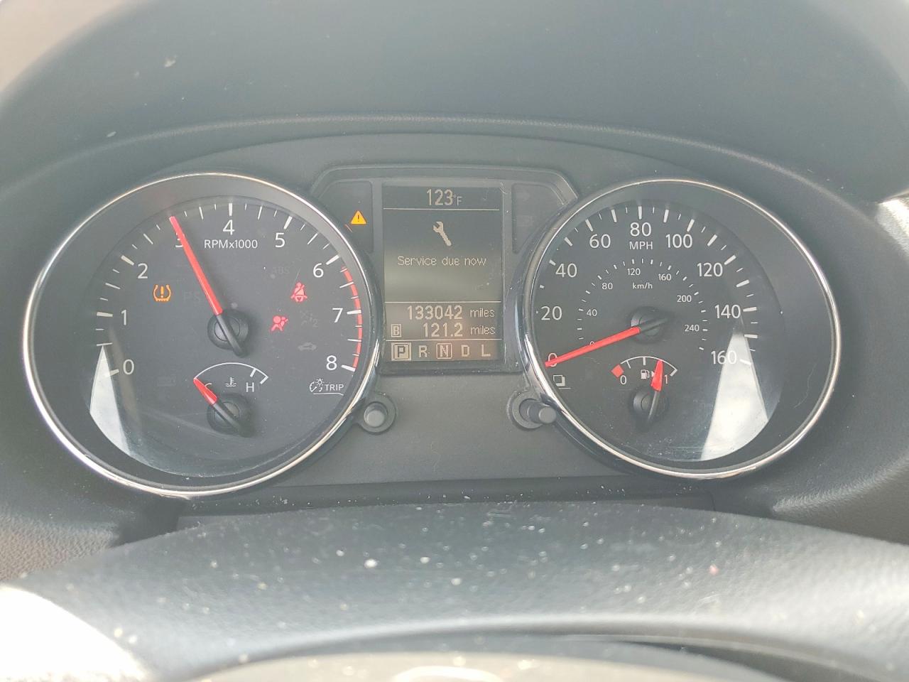 2011 NISSAN ROGUE