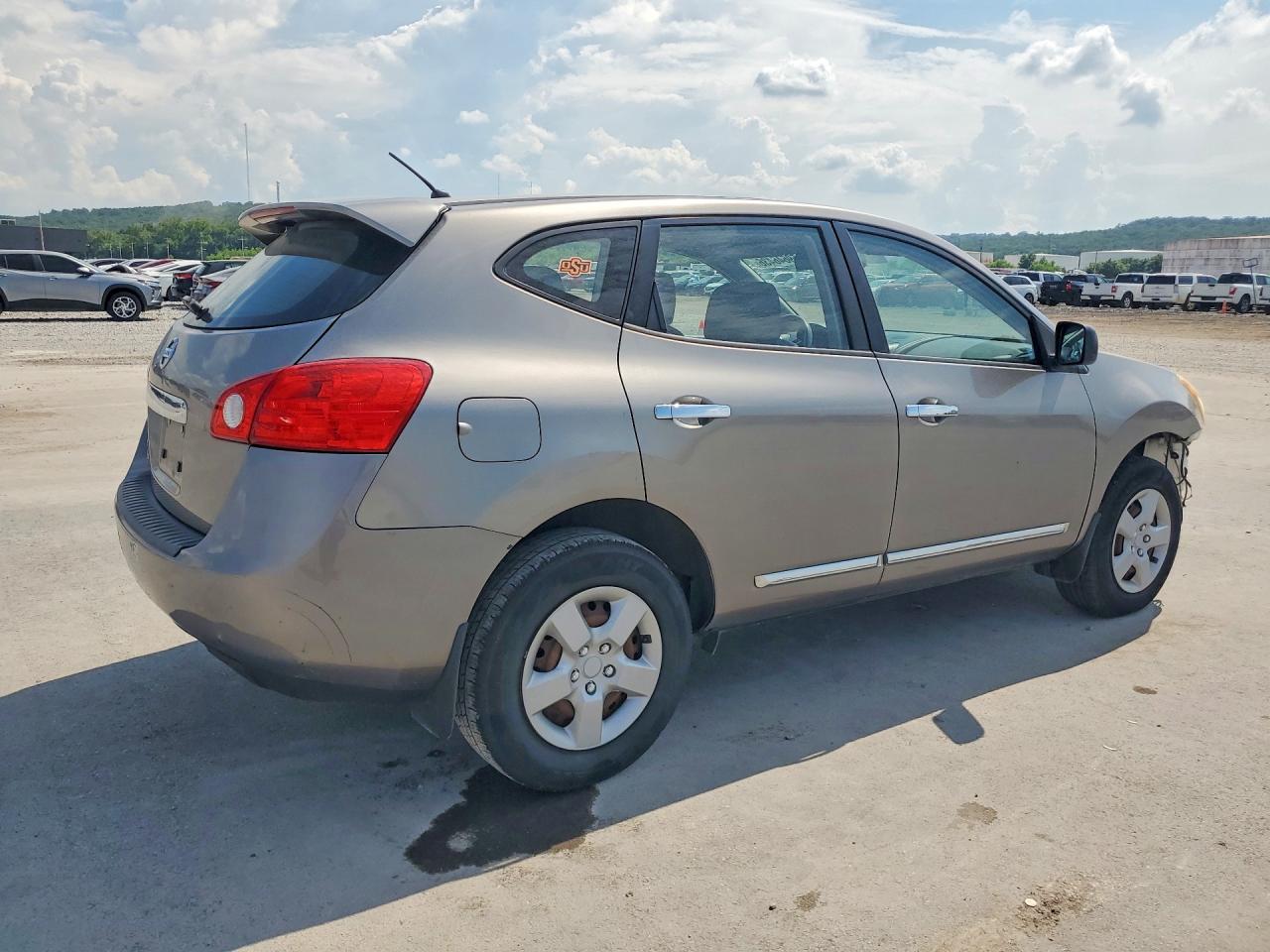 2011 NISSAN ROGUE