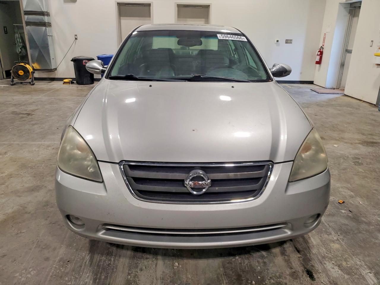 2002 NISSAN ALTIMA