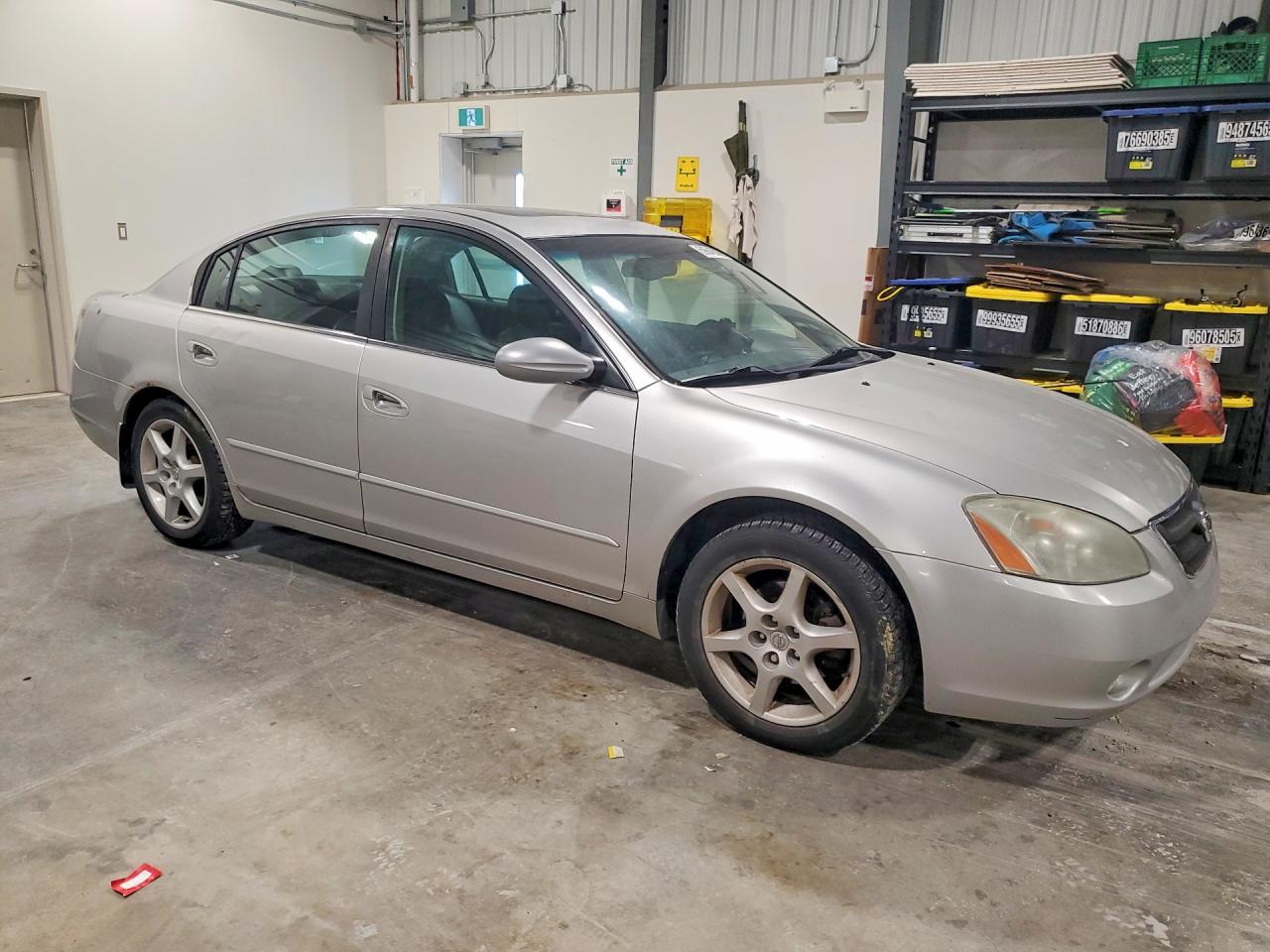 2002 NISSAN ALTIMA