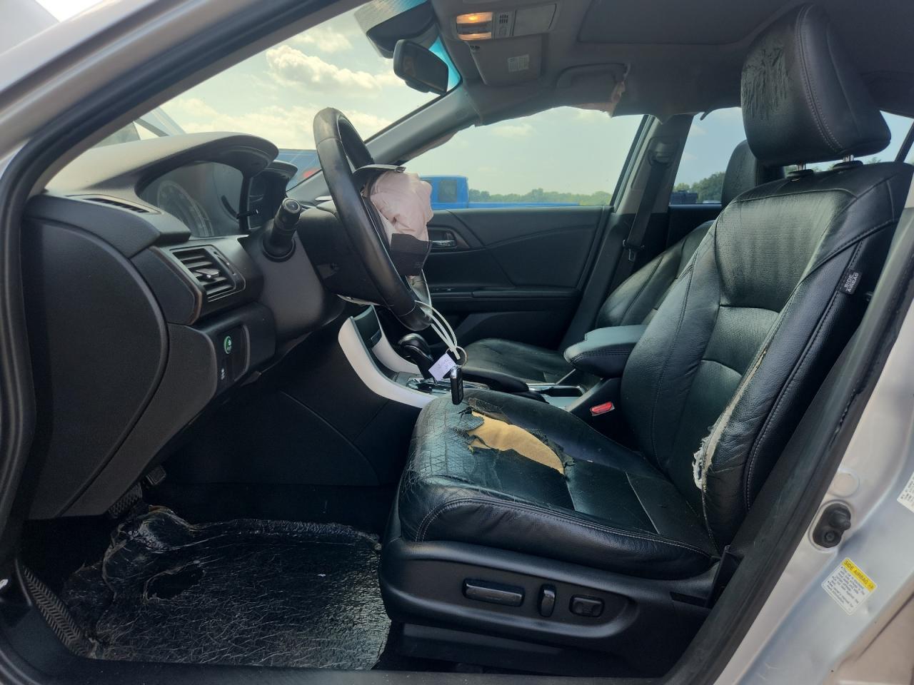 2015 HONDA ACCORD