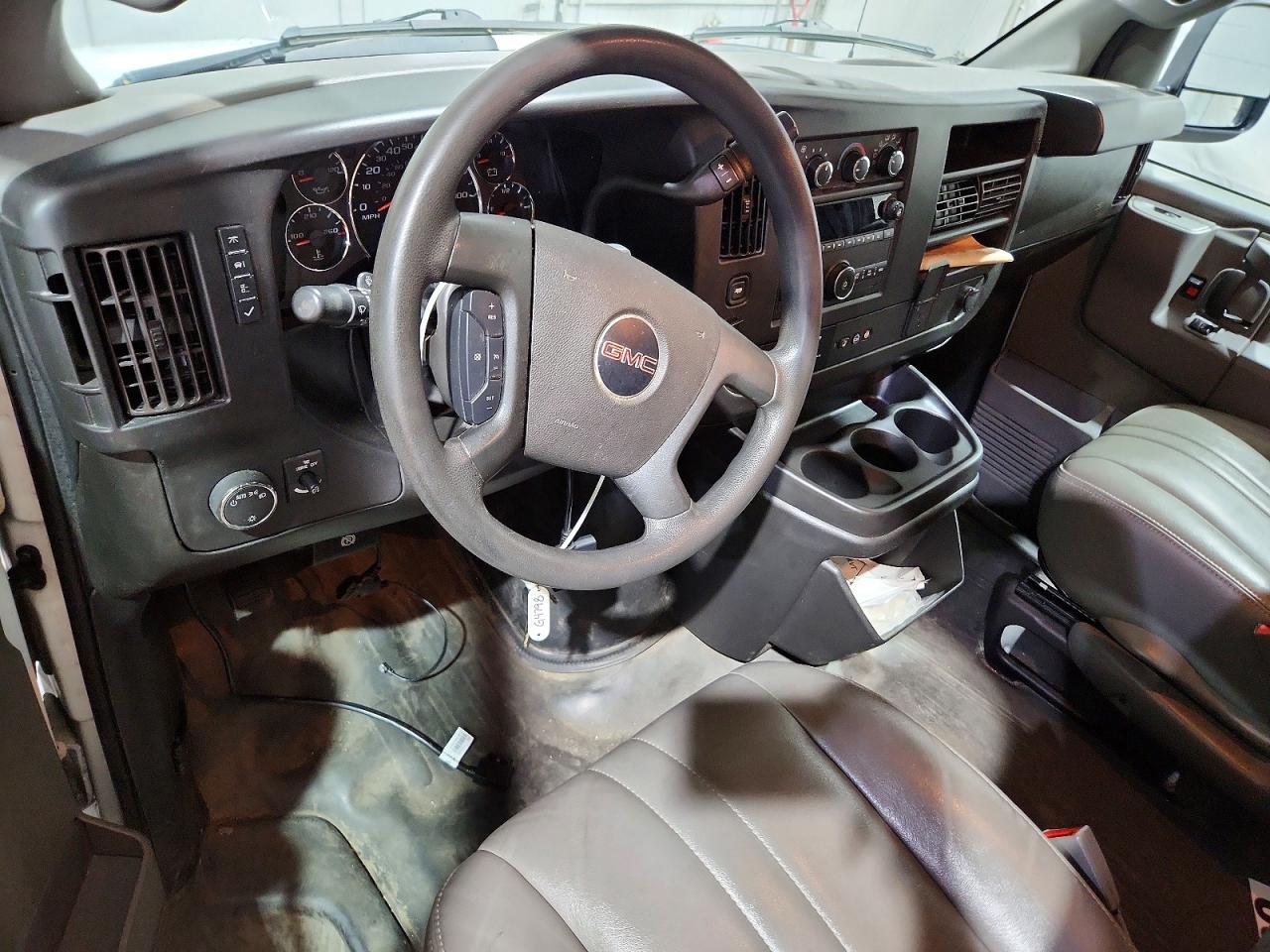 2023 GMC SAVANA