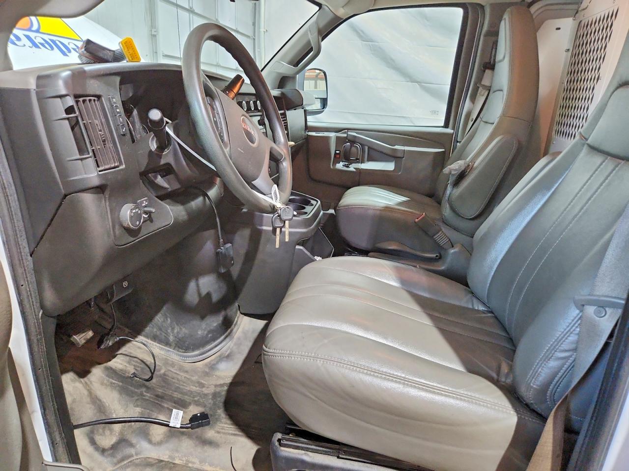 2023 GMC SAVANA