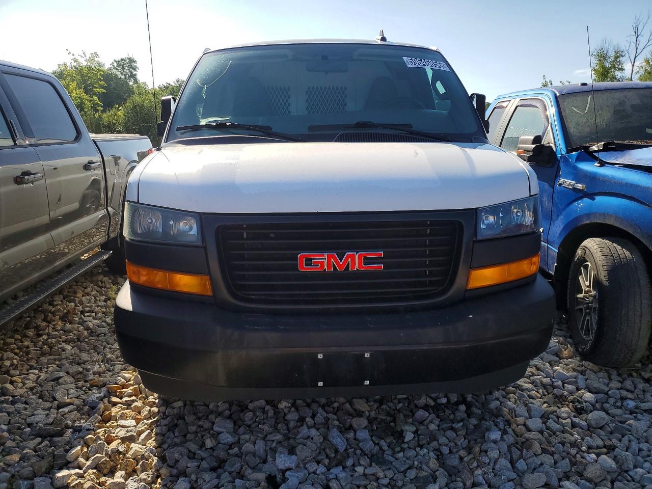 2023 GMC SAVANA