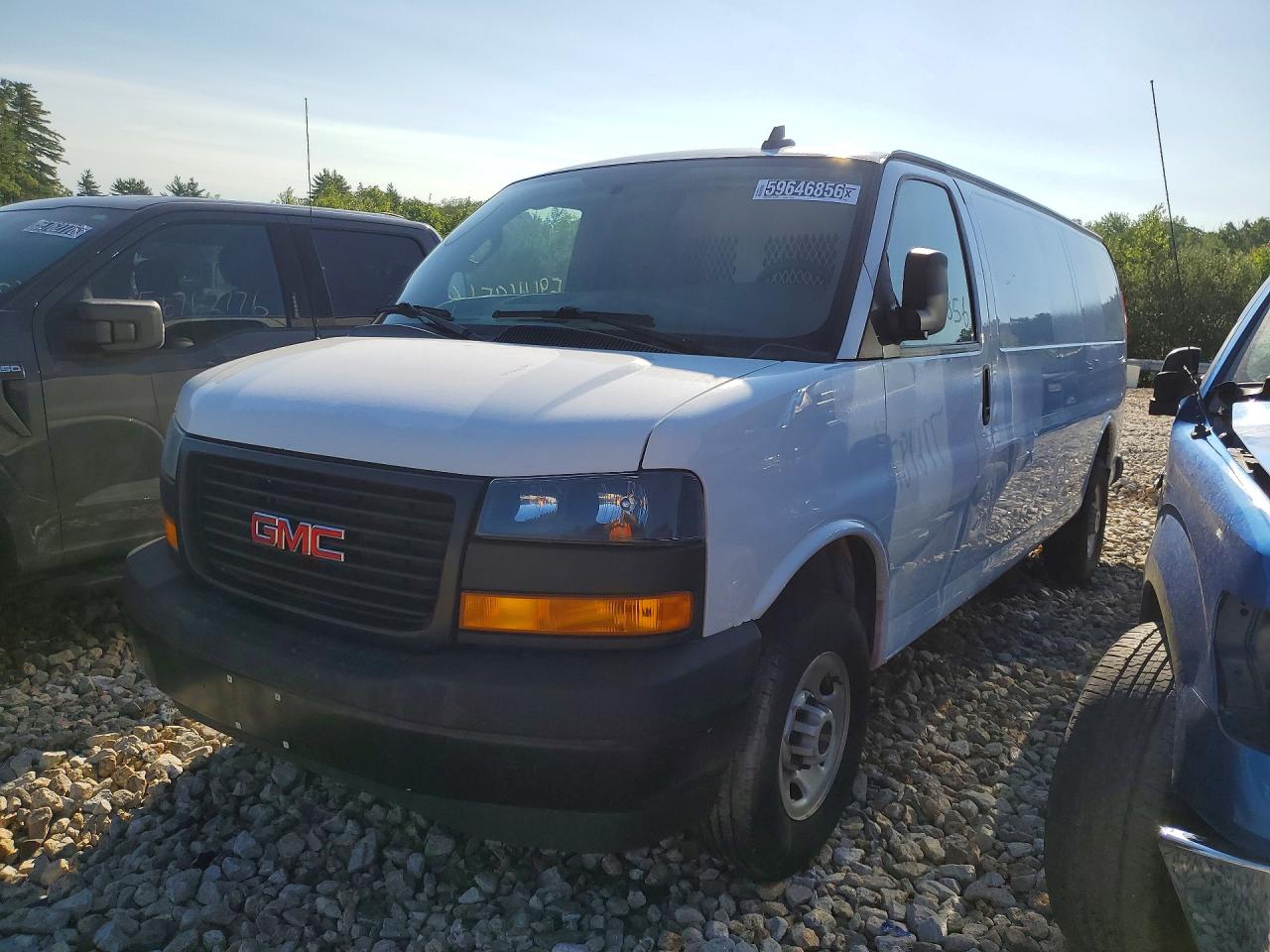 2023 GMC SAVANA