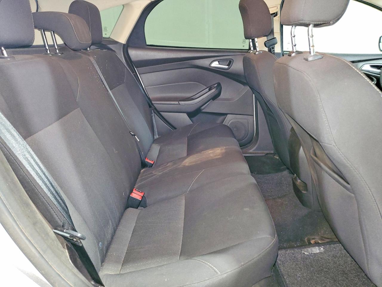 2016 FORD FOCUS