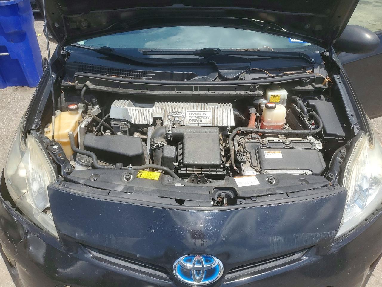 2015 TOYOTA PRIUS