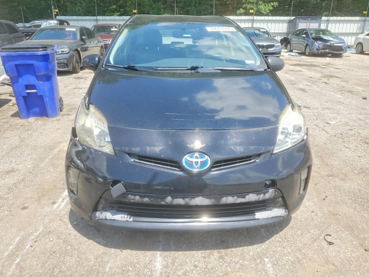 2015 TOYOTA PRIUS