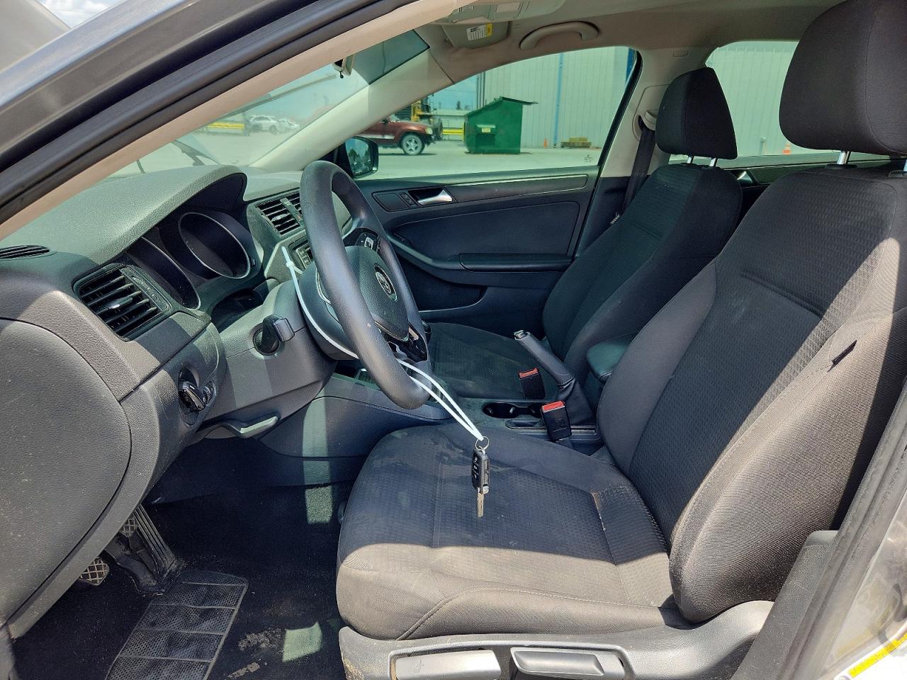 2016 VOLKSWAGEN JETTA
