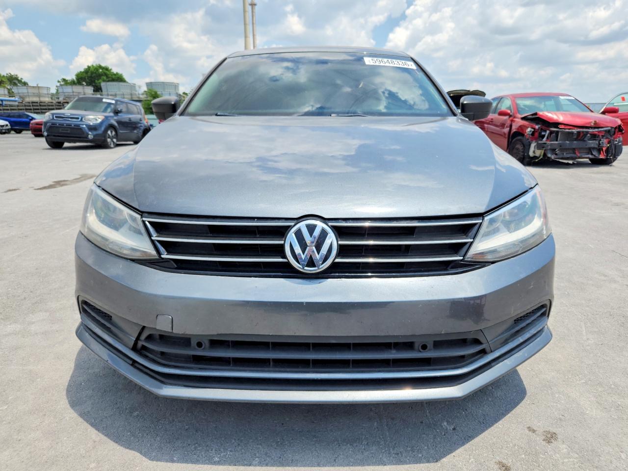 2016 VOLKSWAGEN JETTA