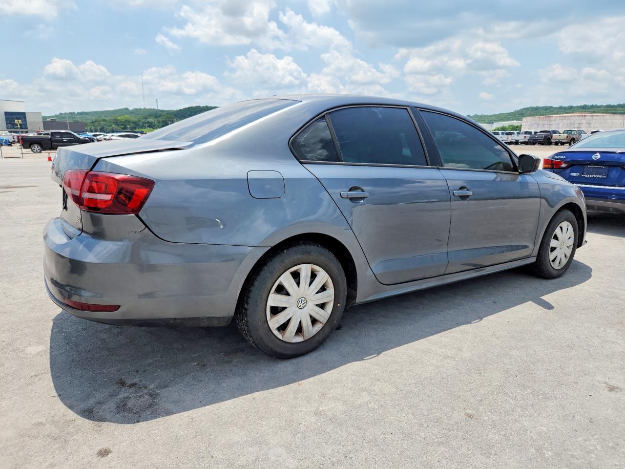 2016 VOLKSWAGEN JETTA