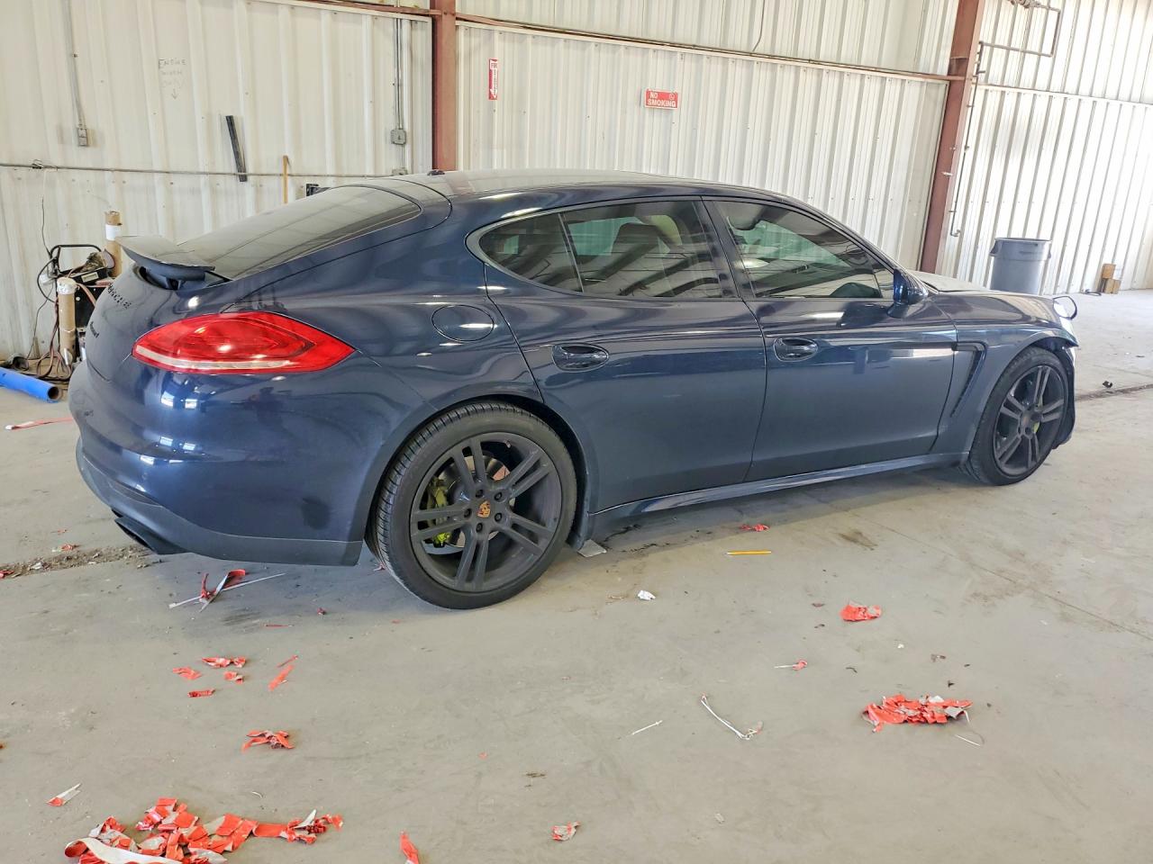 2015 PORSCHE PANAMERA