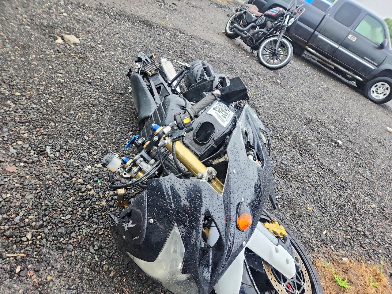 2005 SUZUKI GSX