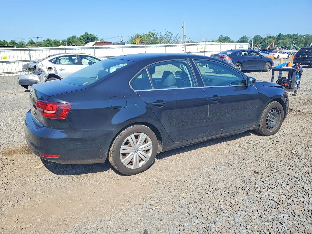 2017 VOLKSWAGEN JETTA