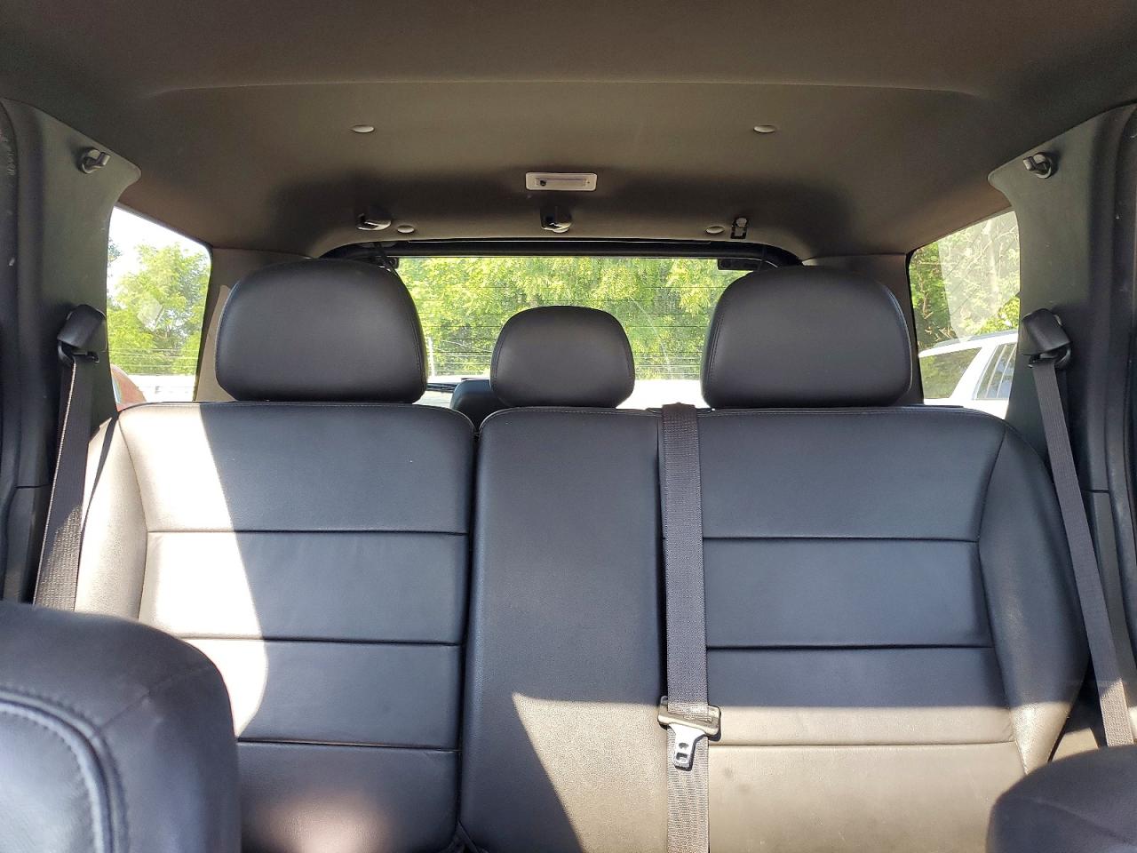 2011 FORD ESCAPE