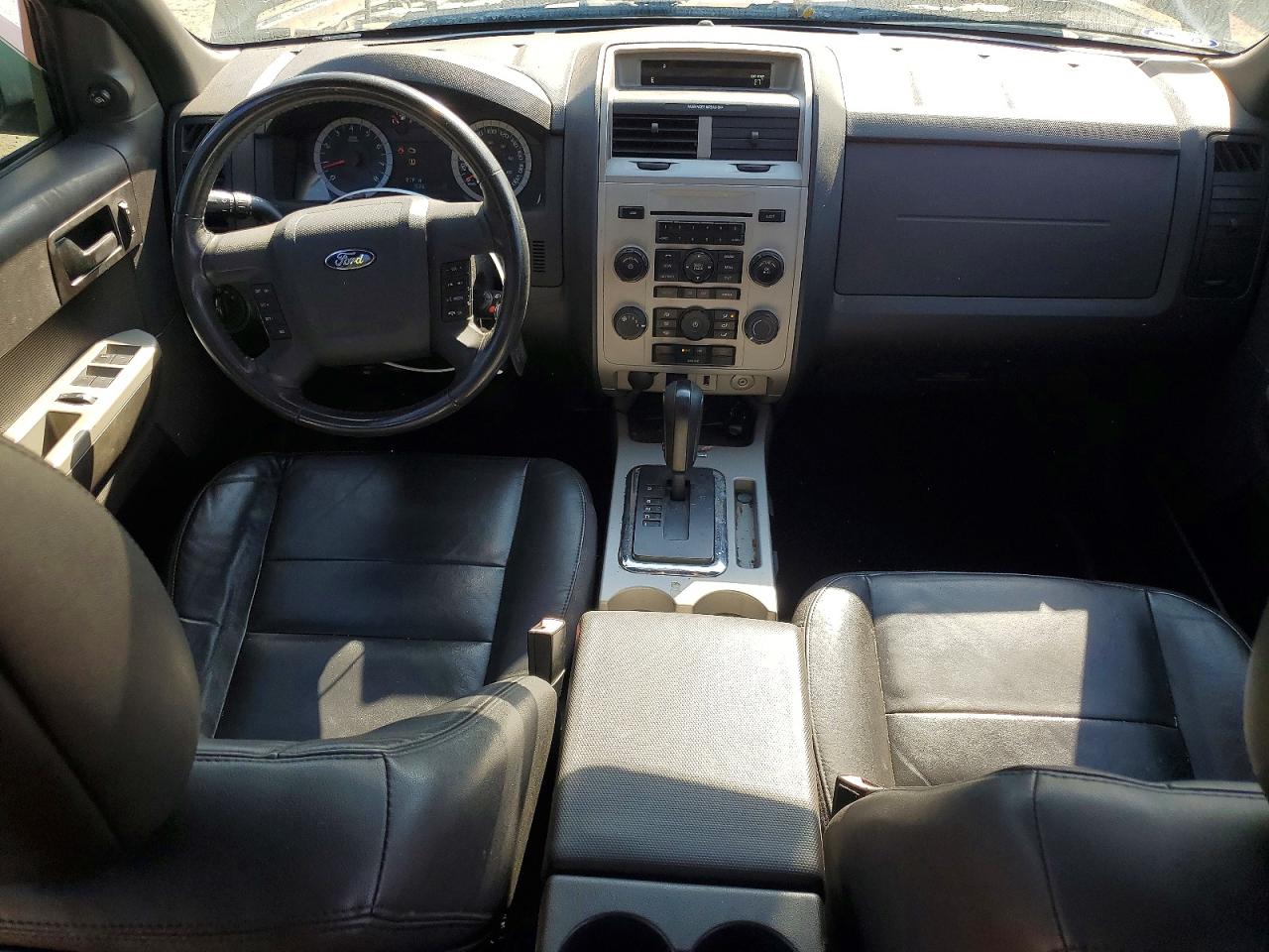 2011 FORD ESCAPE