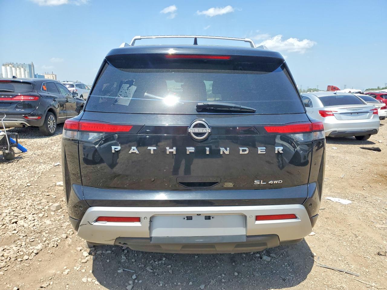 2024 NISSAN PATHFINDER