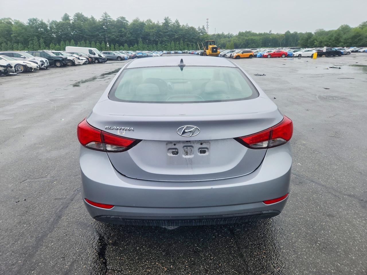 2015 HYUNDAI ELANTRA