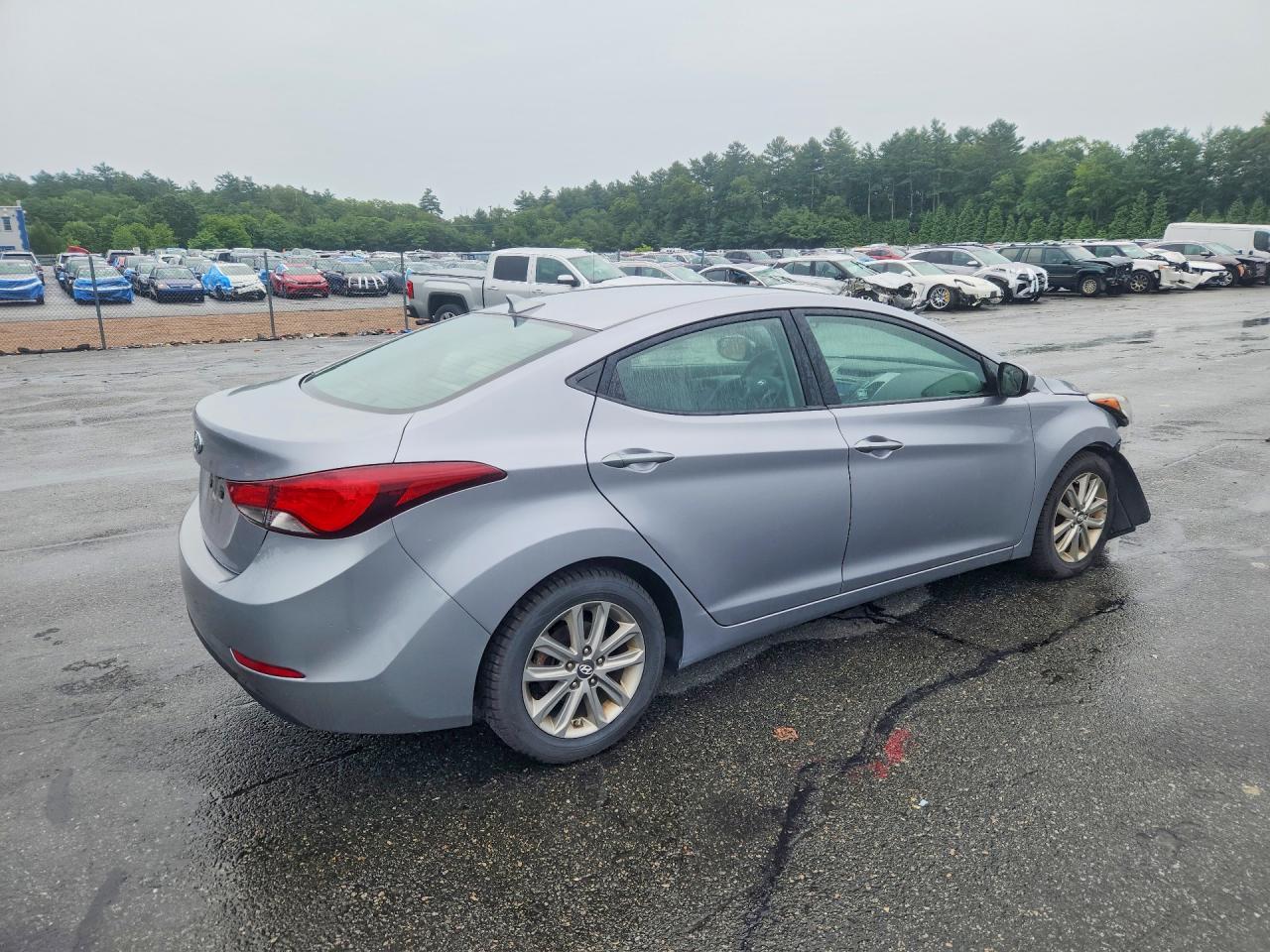 2015 HYUNDAI ELANTRA
