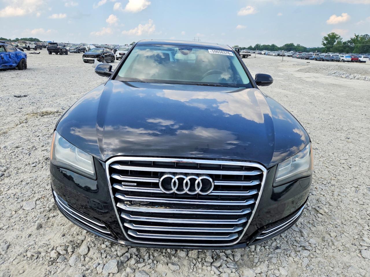 2011 AUDI A8