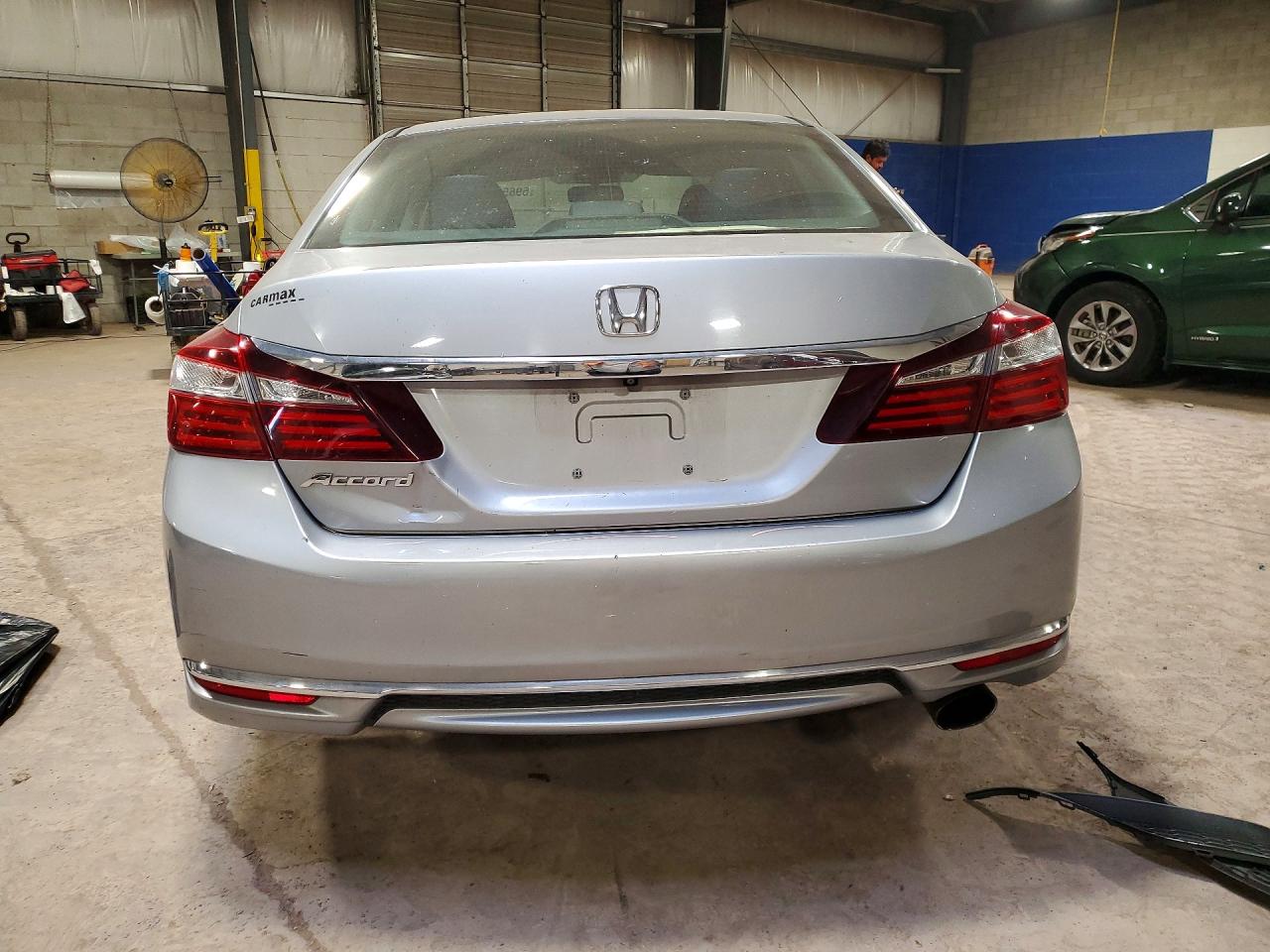 2016 HONDA ACCORD