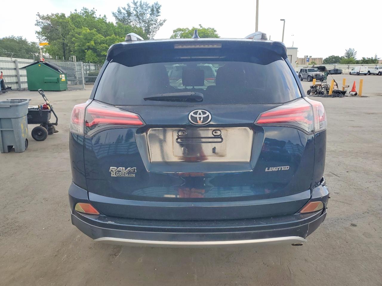 2018 TOYOTA RAV4