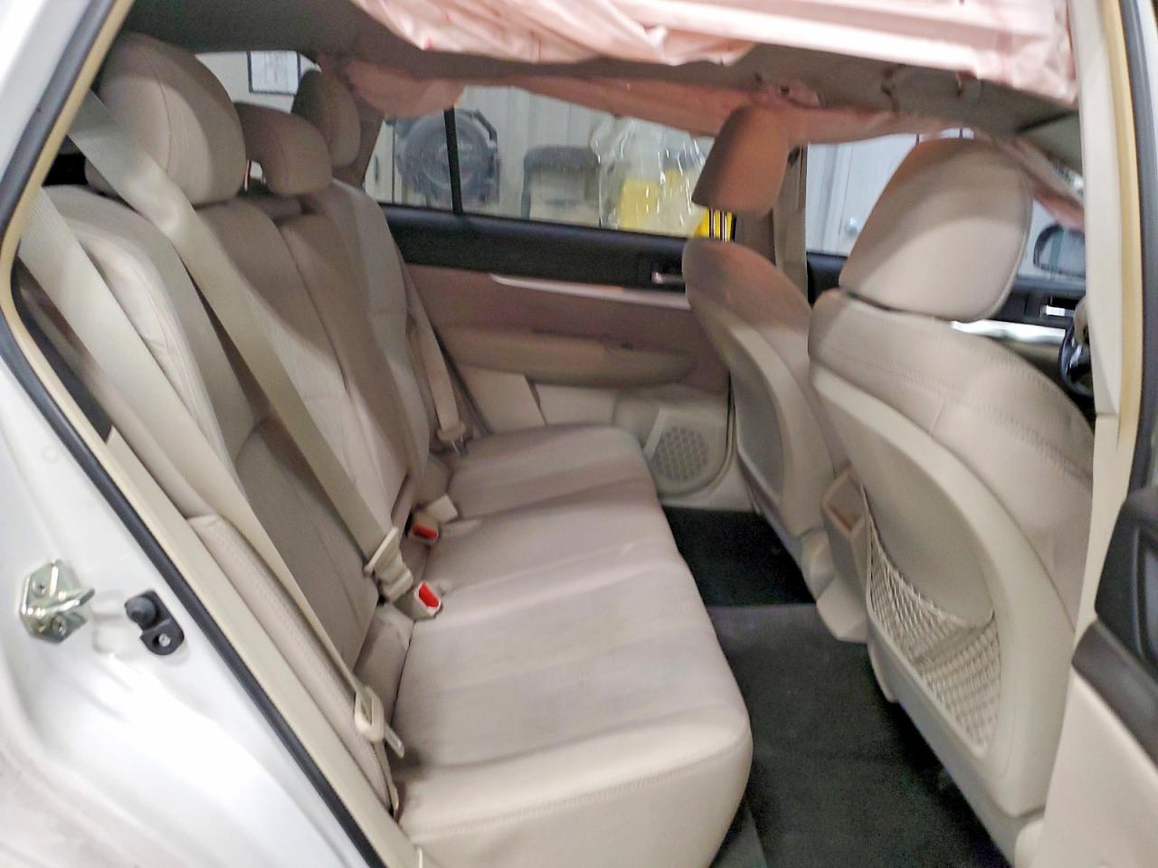 2014 SUBARU LEGACY