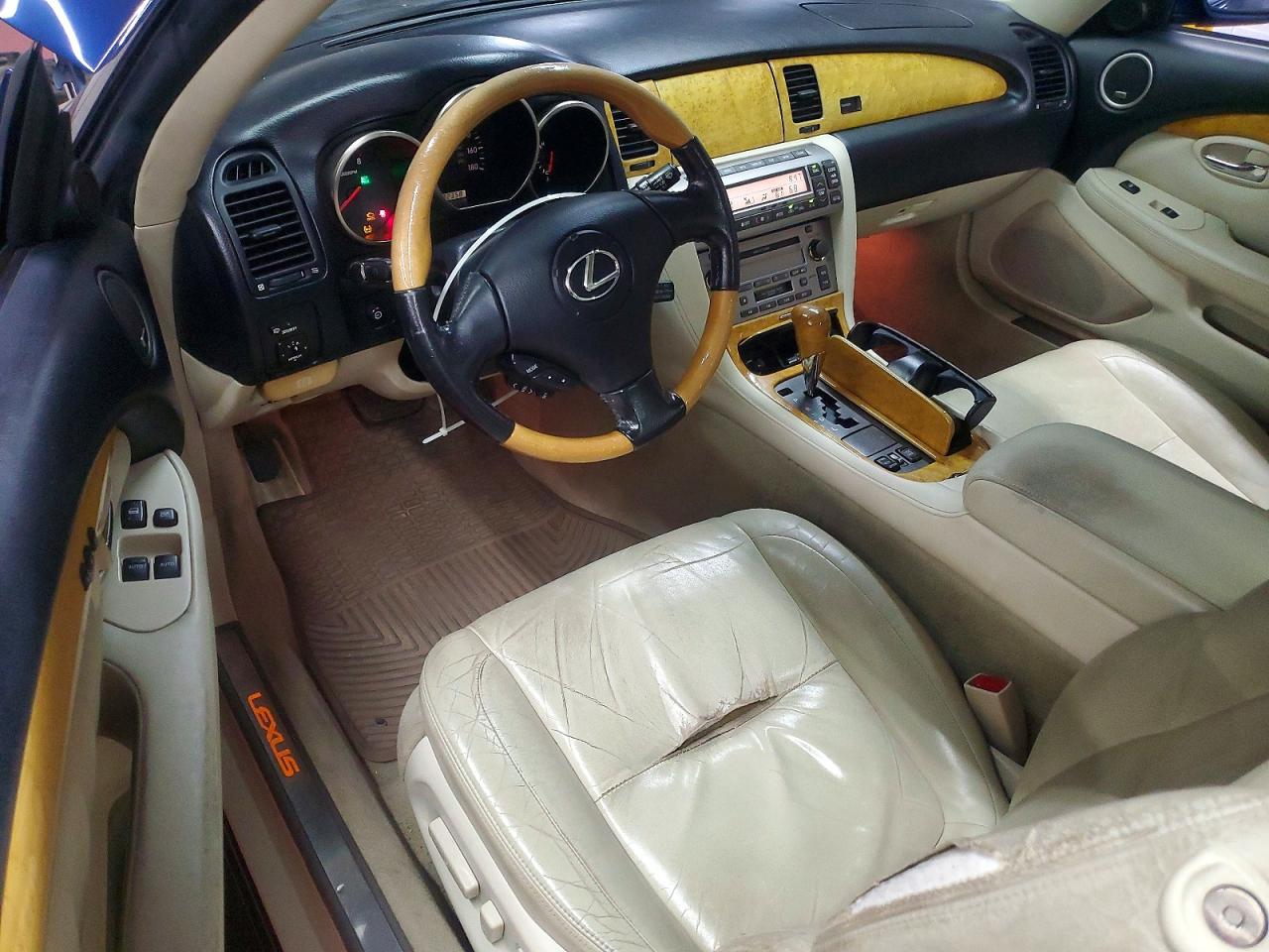 2002 LEXUS SC430