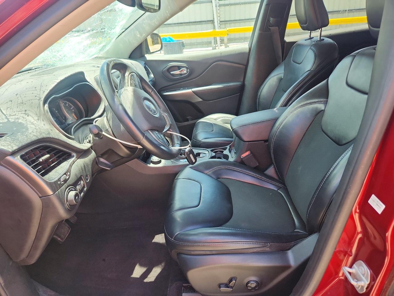 2019 JEEP CHEROKEE